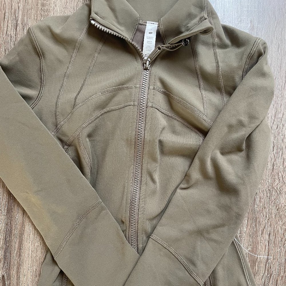 Lululemon athletica Define Jacket Luon color Nomad size 2